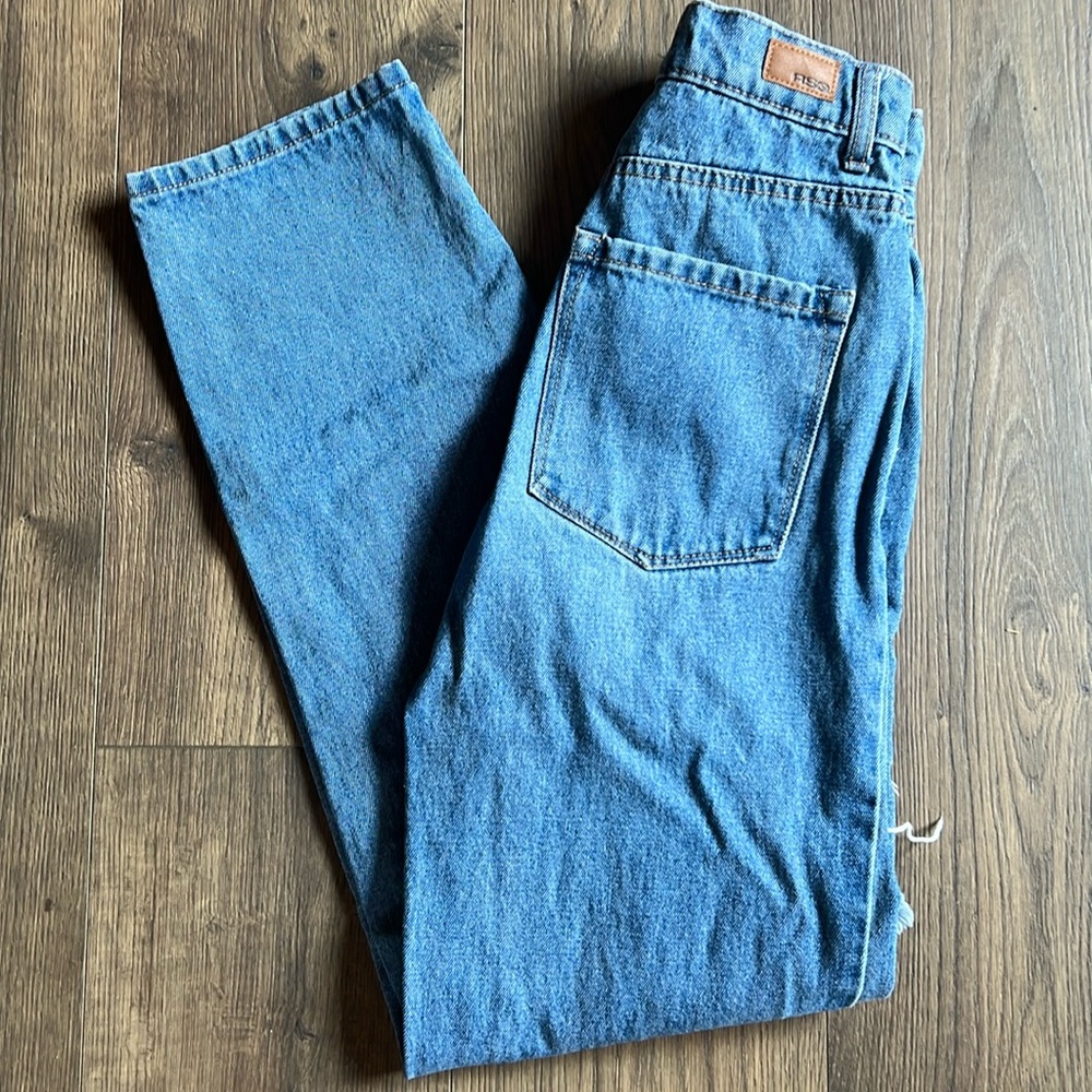 RSQ Baggy Jean Medium Wash Distressed Denim Blue Organic Cotton Size 23